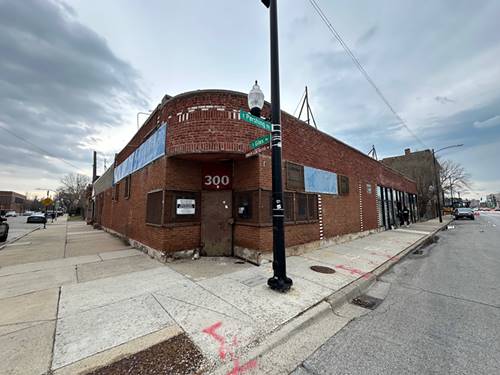 300 E Pershing, Chicago, IL 60653
