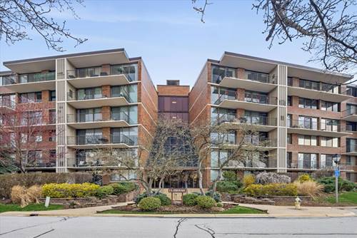 2 S Atrium Unit 603, Elmhurst, IL 60126