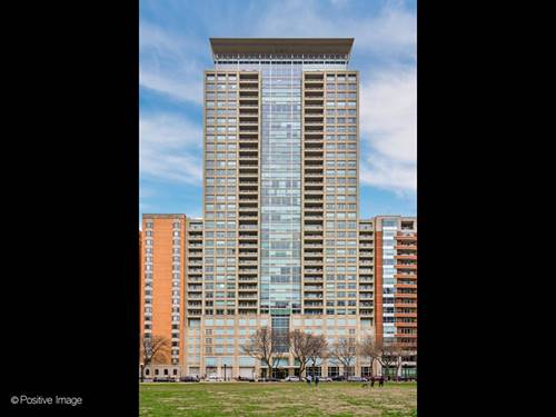 250 E Pearson Unit 1903, Chicago, IL 60611