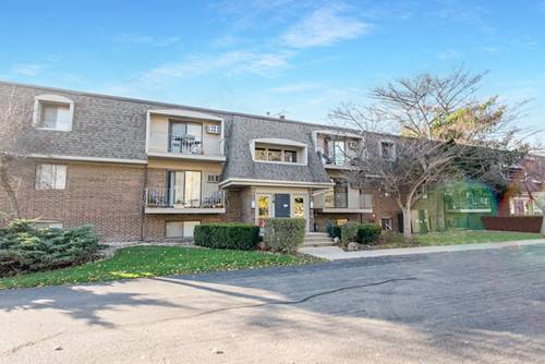 218 E Bailey Unit F, Naperville, IL 60565