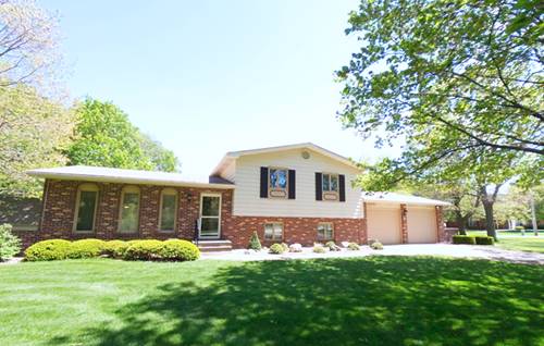 8 Hawthorne, Oswego, IL 60543