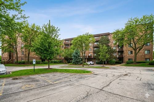 700 Wellington Unit 504, Elk Grove Village, IL 60007