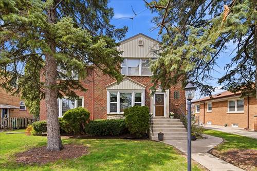912 Hull, Westchester, IL 60154