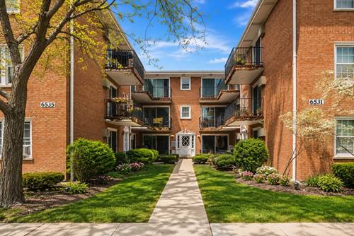 6533 N Northwest Unit 1C, Chicago, IL 60631