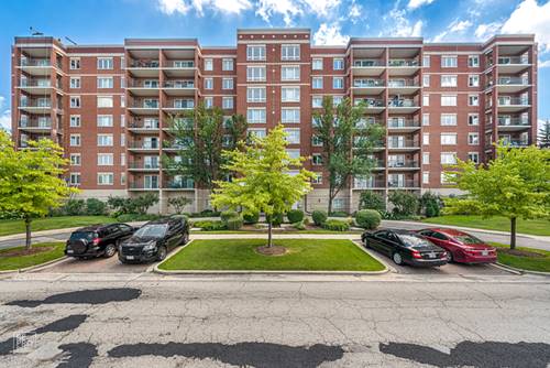 5555 N Cumberland Unit 711, Chicago, IL 60656