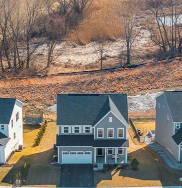 564 Thorne, Batavia, IL 60510