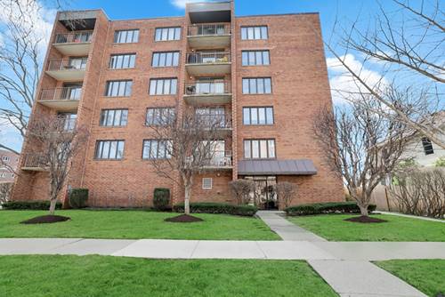 1389 Perry Unit 203, Des Plaines, IL 60016