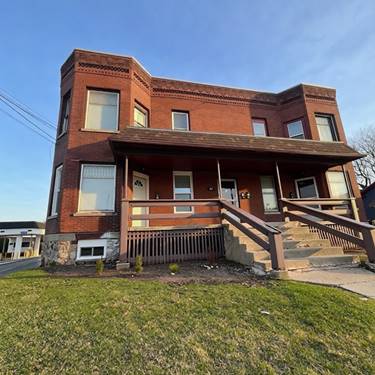 212 E Calhoun Unit 1E, Woodstock, IL 60098
