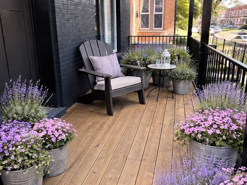 7042 S Eberhart, Chicago, IL 60637