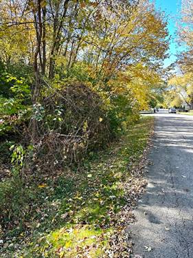 10843 W Edgewood, Beach Park, IL 60087