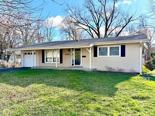 839 Dundee, Barrington, IL 60010