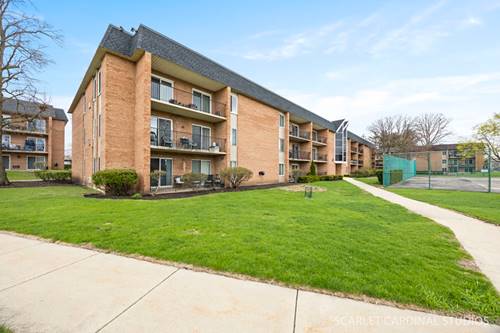 1056 N Mill Unit 201, Naperville, IL 60563