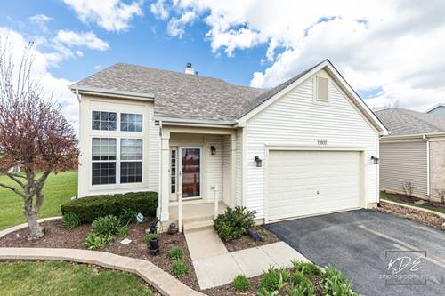 21102 Windsor Lake, Crest Hill, IL 60403