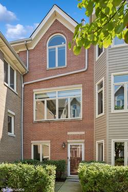 1251 W Fletcher Unit E, Chicago, IL 60657