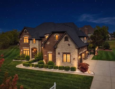 8884 Port Washington, Frankfort, IL 60423