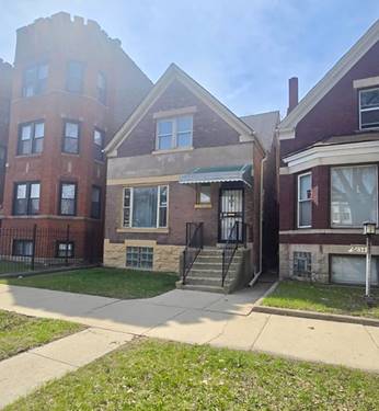 6836 S Calumet, Chicago, IL 60637