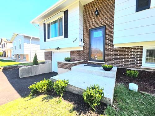 8113 Carlisle, Hanover Park, IL 60133