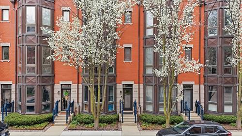 449 N Clinton, Chicago, IL 60654