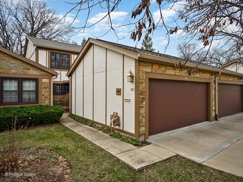 1150 Oakview, Wheaton, IL 60187