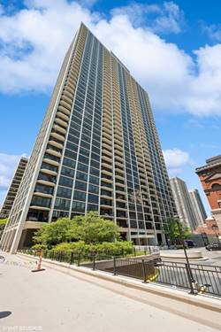 1560 N Sandburg Unit 2401, Chicago, IL 60610