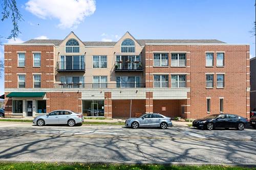 1800 Dewes Unit 204, Glenview, IL 60025
