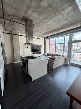 50 E 16th Unit 415, Chicago, IL 60616