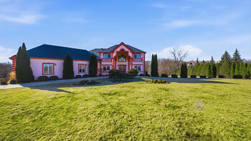 9 Falcon Lakes, South Barrington, IL 60010