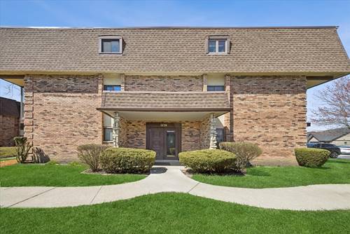 11130 Northwest Unit B, Palos Hills, IL 60465