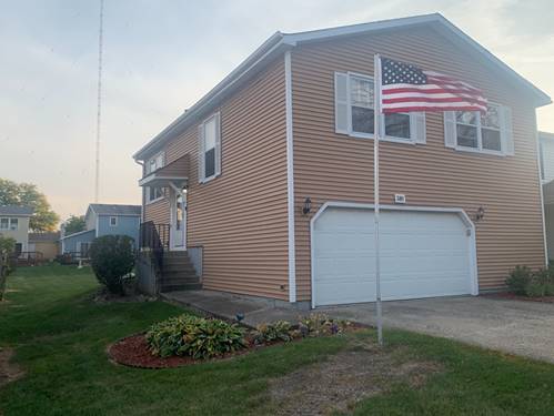 381 Thorncliffe, Glendale Heights, IL 60139