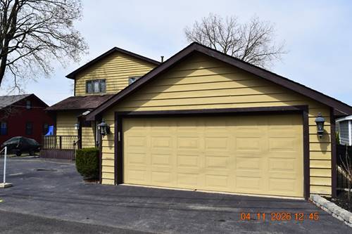 1022 River, Johnsburg, IL 60051