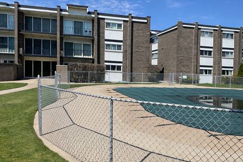 10109 Cherry Unit M10, Skokie, IL 60076