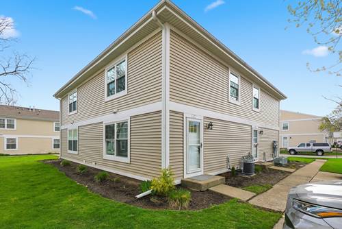 377 Farmingdale Unit 377, Vernon Hills, IL 60061