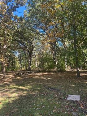 26220 N Midlothian, Mundelein, IL 60060