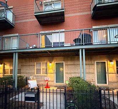 4530 S Woodlawn Unit 1004, Chicago, IL 60653