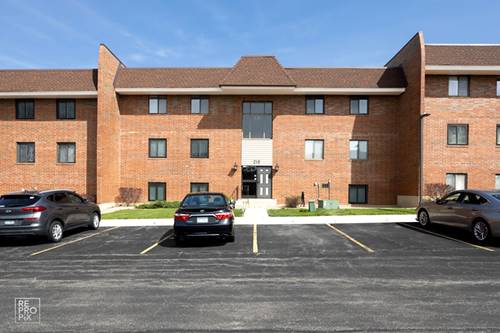 210 E Fountainview Unit 3A, Lombard, IL 60148