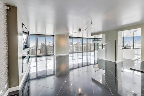 10 E Ontario Unit 5001-02, Chicago, IL 60611
