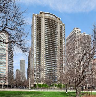1040 N Lake Shore Unit 37A, Chicago, IL 60611