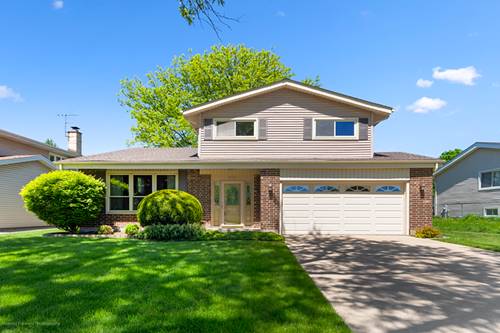 1570 W Goldengate, Addison, IL 60101
