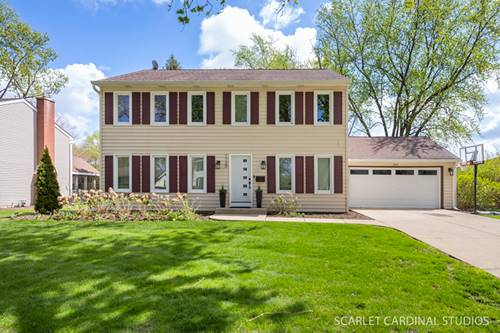 1120 Summit Hills, Naperville, IL 60563