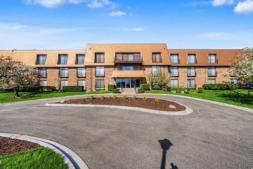 4050 Dundee Unit 209, Northbrook, IL 60062