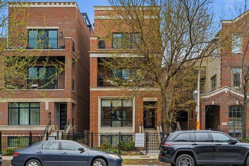 3330 N Clifton Unit 2, Chicago, IL 60657