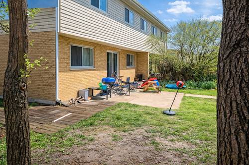 221 Dodge Unit d, Evanston, IL 60202