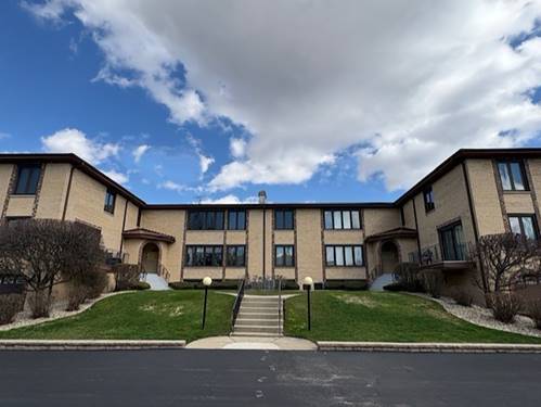 10355 Parkside Unit 04, Oak Lawn, IL 60453