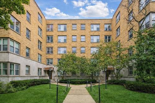 2600 W Balmoral Unit 402, Chicago, IL 60625