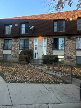 162 S Waters Edge Unit 301, Glendale Heights, IL 60139