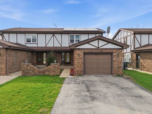 1038 S Hunt Club, Mount Prospect, IL 60056