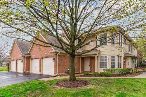 520 Palm Unit B, Crystal Lake, IL 60014