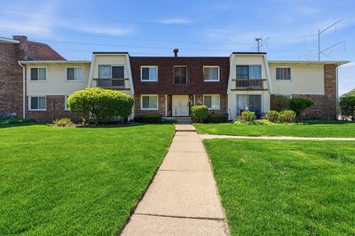 6818 Roberts Unit 3, Woodridge, IL 60517