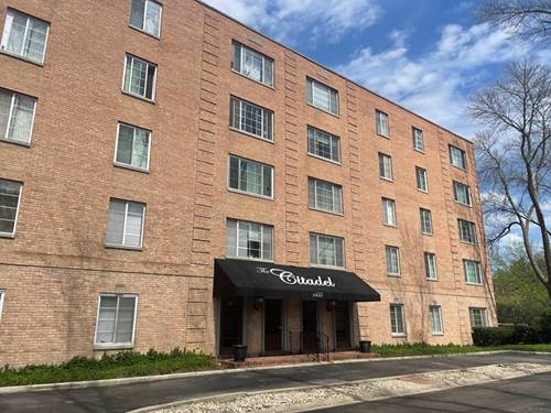 1455 Shermer Unit 206C, Northbrook, IL 60062