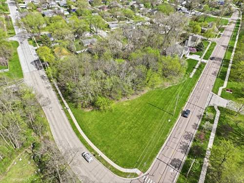 1009 S 9th, St. Charles, IL 60174